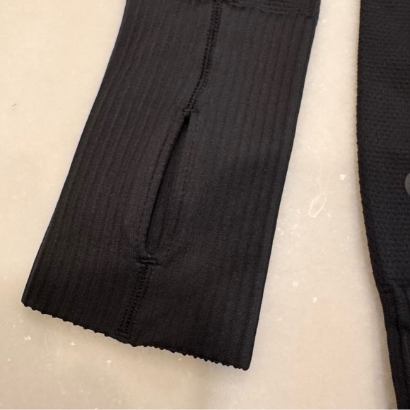 Lululemon Rest Less Hoodie Pullover Long Sleeve Sz 6 Black Textured Swiftly NWOT - Picture 14 of 14